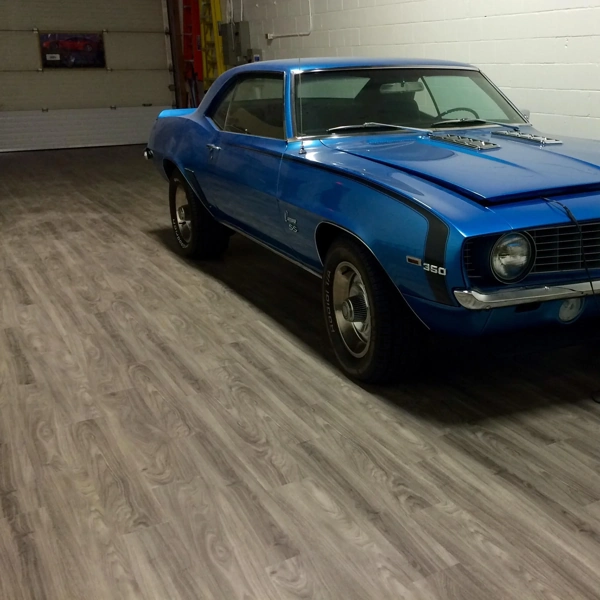 Vinyl Flooring in Garage